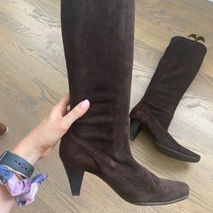 Brown suede Peter Kaiser boots, size 7